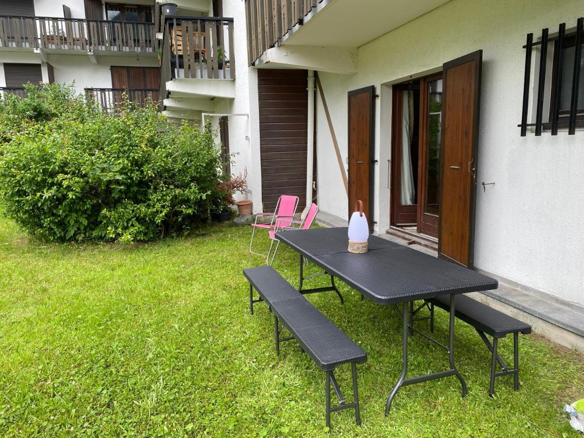 Appartement Style Chalet Avec Grande Terrasse Et Parking Prive Chamonix Ngoại thất bức ảnh